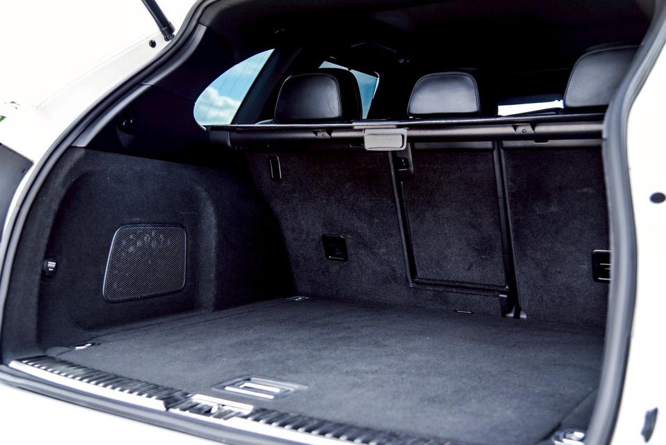 รหัสรถ CBL6188 Porsche CAYENNE 3.0 S Hybrid 4WD AT 2011 รูปย่อยที่ 3
