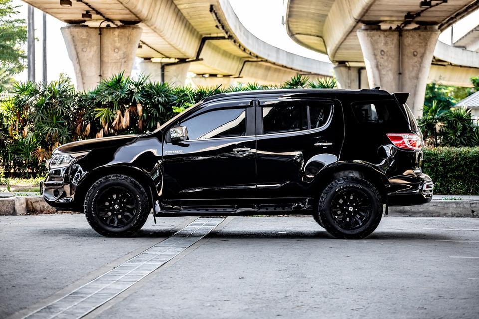 CHEVROLET TRAILBLAZER 2.8 LTZ 4WD ปี 2014 สีดำ รถครอบครัว 7 ที่นั่ง สภาพดี  9