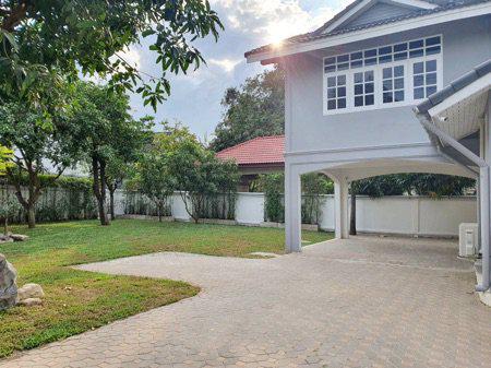ให้เช่า บ้านเดี่ยว Newly renovated single house with pool Pridi Banomyong 14 Sukhumvit 71 ขนาด 160 ตรว. พื้นที่ 450 ตรม. 1