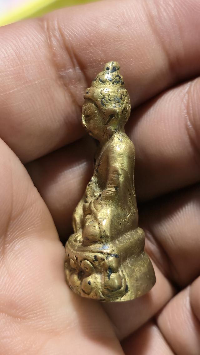 พระกริ่งเนื้อทองเหลือง ไม่ทราบที่ 3