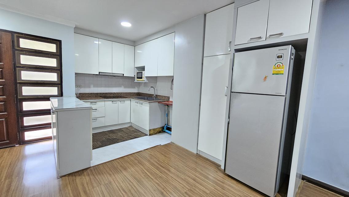 ขายคอนโดศุภาลัย เพลส สุขุมวิท 39 เนื้อที่เยอะ 97 ตร.ม. 2 นอน 2 น้ำ ทำเลดี ราคาถูก 5