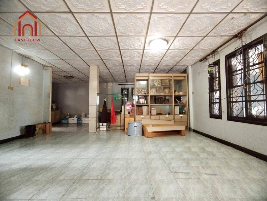 ขายบ้านเดี่ยว หลังมุม หมู่บ้านสัมมากร นิมิตใหม่ ติดถนนเมน ทำร้านอาหารต่อเติมครัวต่อโรงรถ นิมิตใหม่ใกล้ซาฟารีเวิลด์ MKD 6