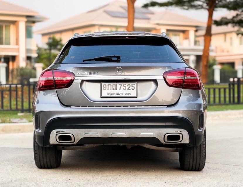 รหัส AVA7525 ⭐️  BENZ GLA250 AMG Dynamic ปี 2019 3