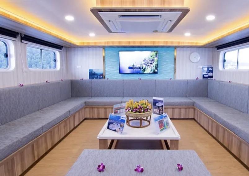 ขายด่วน STEEL DIVING YACHT 105 FEET LIVEABORD- 11 CABINS -+ PROFITABLE COMPANY 4