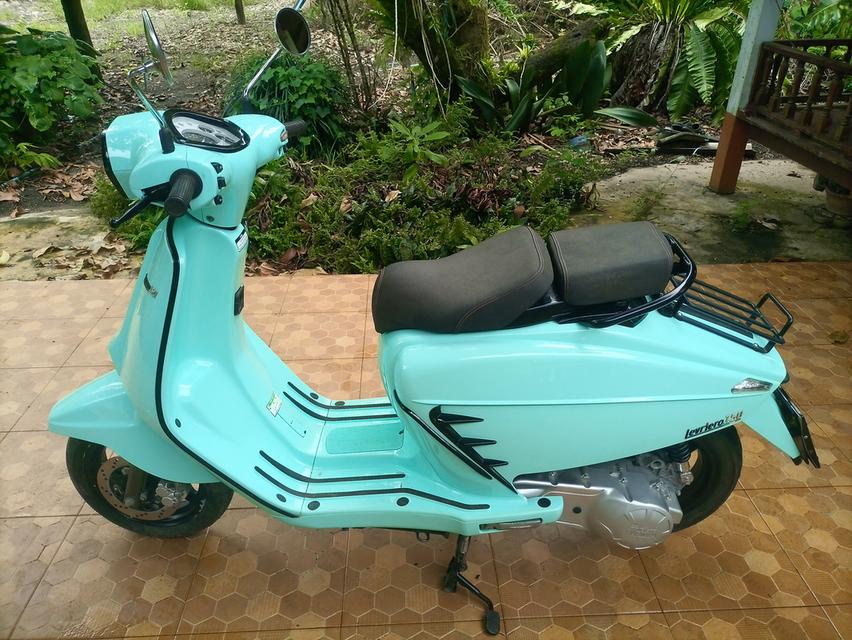 Moto Parilla Levriero 150 3