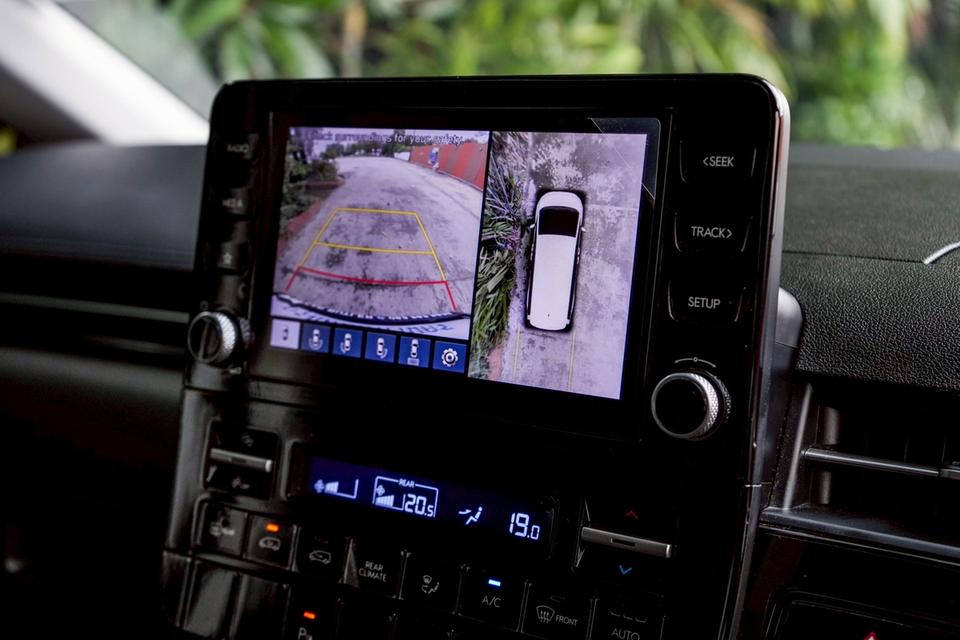 รหัสรถ CBL905 HYUNDAI STARIA 2.2 SEL AT 2022 19