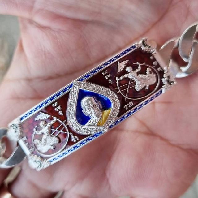 เลสเงินหลวงพ่อพัฒน์ ปุญญกาโม รุ่น รวยรับทรัพย์ ๙๙ วัดห้วยด้วน เนื้อเงินแท้หนัก 4 บาท หมายเลข ๑๖๙ รูปที่ 6