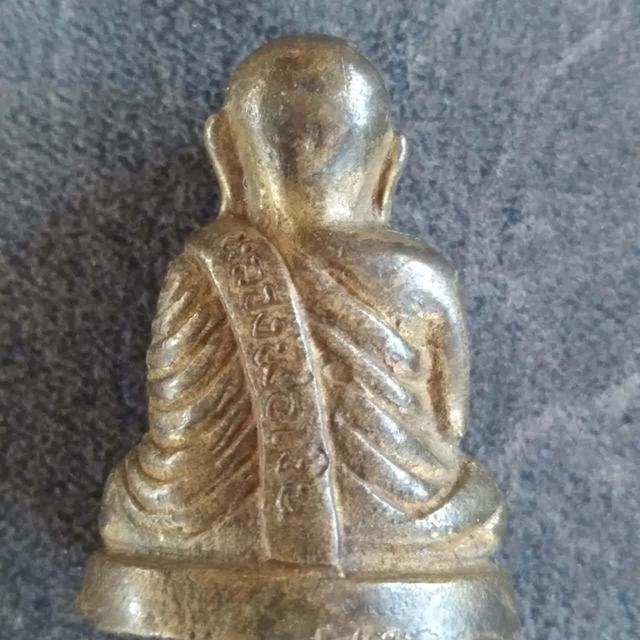 หลวงพ่อเงิน พิมพ์หน้าแก่ รูปที่ 5