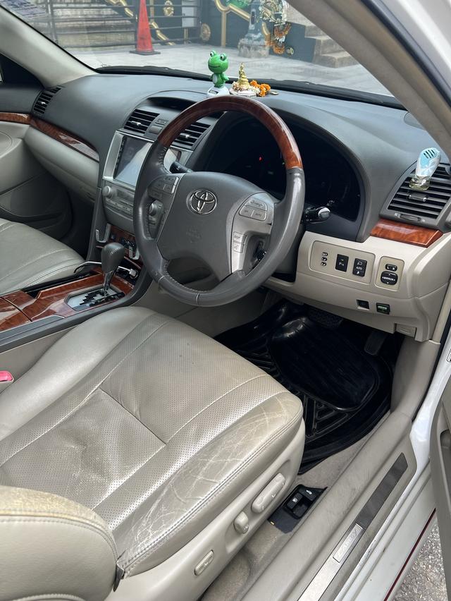 รถยนต์โตโยต้าแคมรี่ไฮบริดปี2010สีขาว รูปที่ 6