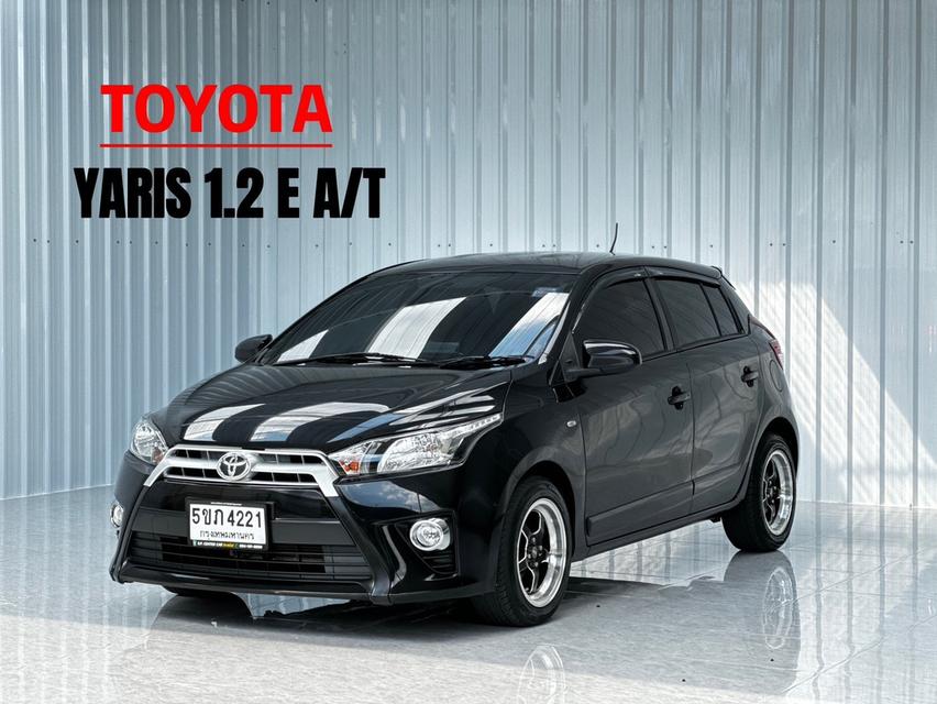 Yaris 1.2E ผ่อนเบา 5,xxx ฟรีดาวน์