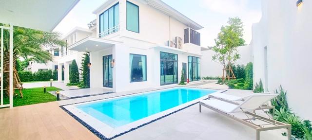 เพอร์เฟค สุขุมวิท 77 รร.นานาชาติชาร์เตอร์ 4.9 กม. 6นอน อ่อนนุช APLลาดกระบัง 2.5 กม.ขาย-เช่าคฤหาสน์หรู 2 ชั้น 8คัน เฟอร์ 2