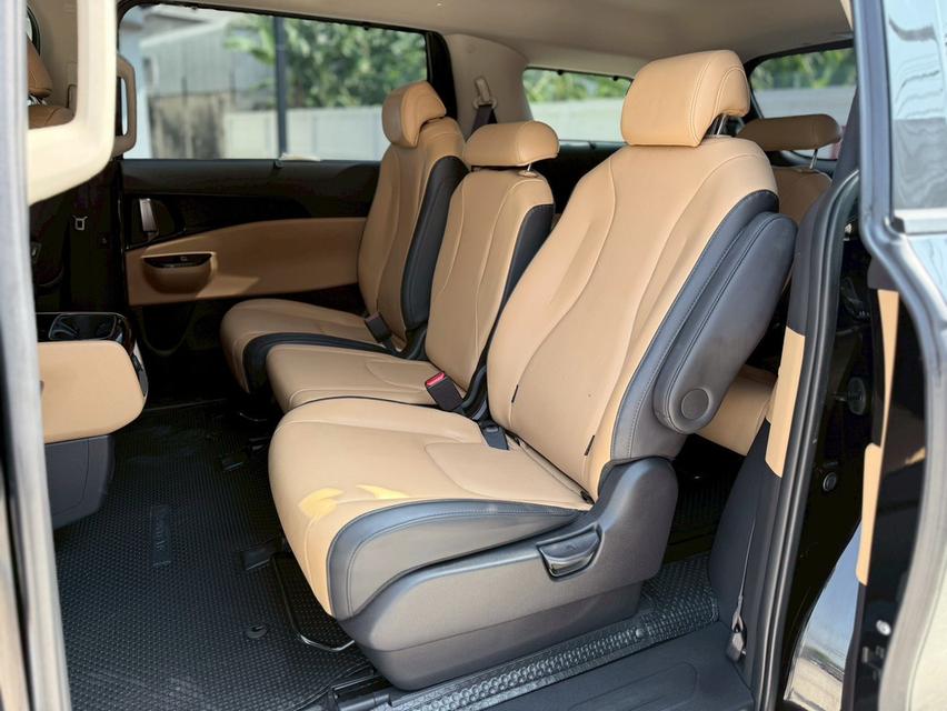 ปี 2022 KIA GRAND CARNIVAL, 2.2 EXโฉม ปี21-ปัจจุบัน สีดำ เครื่องยนต์ดีเซล รูปที่ 7