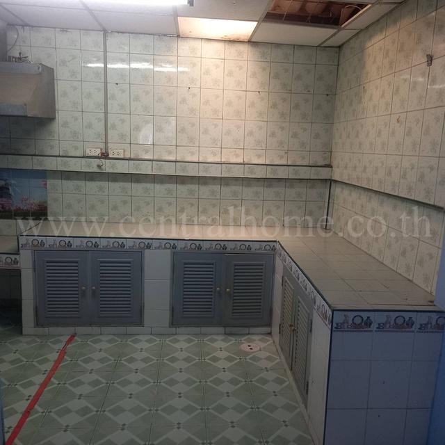 ทาวน์เฮ้าส์ ศรีประจักษ์ คลอง 2 ซอยรังสิต - นครนายก 47 11