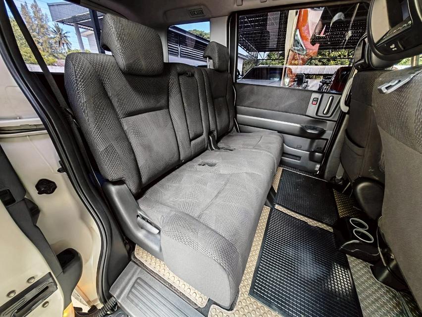 2012 HONDA STEPWAG  SPADA 2.0 JP 11