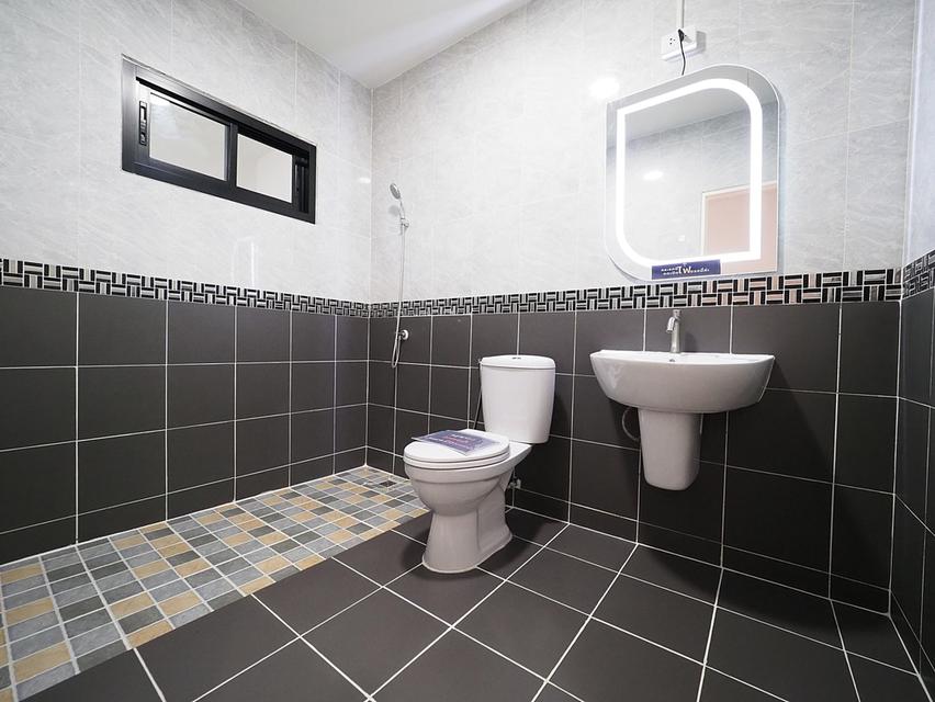 ขายทาวน์เฮ้าส์ 3 ชั้น ม.บัวทองธานี ขนาด 16 ตรว. 3นอน 3น้ำ [บางใหญ่-กาญจนาภิเษก] ขาย 1.65ล้าน 17