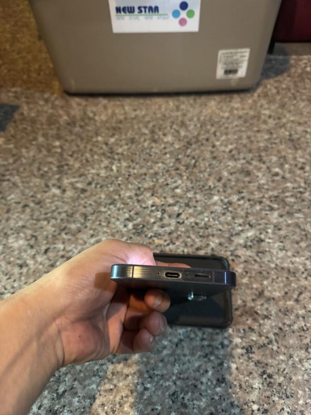 ขายๆๆๆถูกSamsungA55 5G สีPhomton Black 128กิ๊กสูนTrueสภาพสวยการใช้งานดีเยี่ยมทุกๆฟังชั่นเครื่องรีสโตได้ตลอดไม่มีติดแอคเค้าใดๆคับ  สภาพ: 98% สวยๆคับไร 4