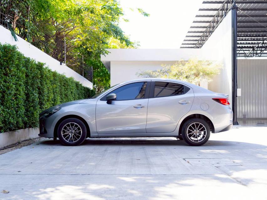 Mazda 2 1.3S ปี 2016 ♨️ #ประกันเครื่องเกียร์หลังการขาย3ปี / 30,000km. ♨️