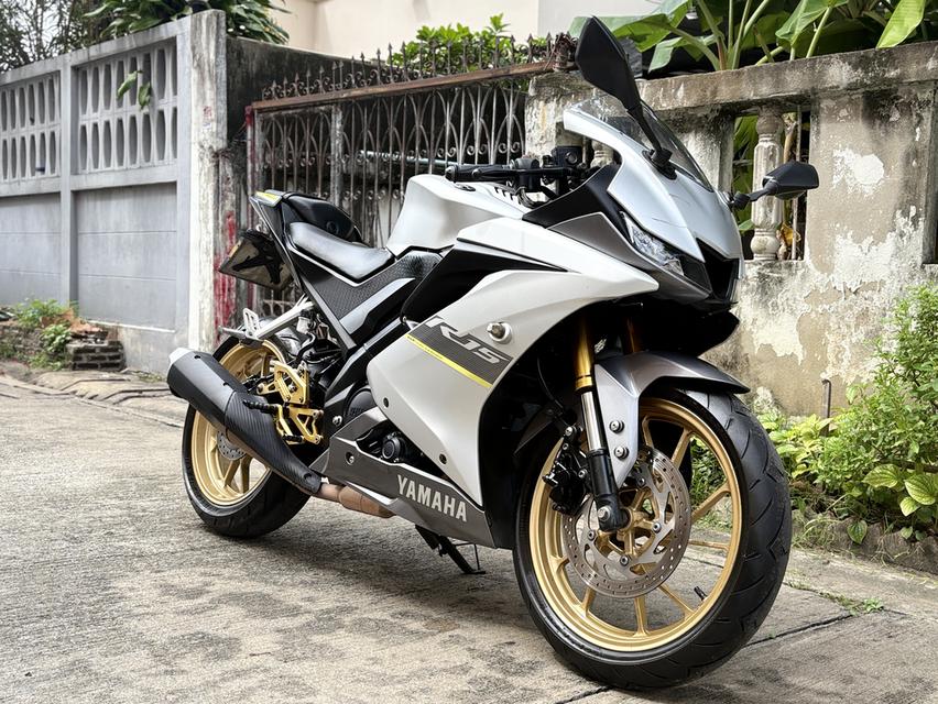 มอเตอร์ไซค์ YAMAHA R15
