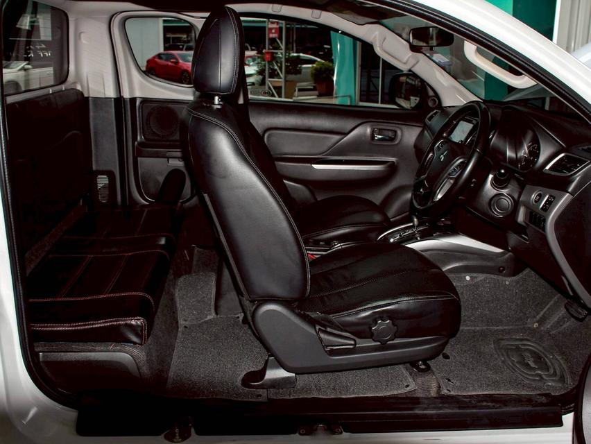 MITSUBISHI TRITON , 2.4 MIVEC GLS LTD PLUS MEGACAB ปี 2017  11