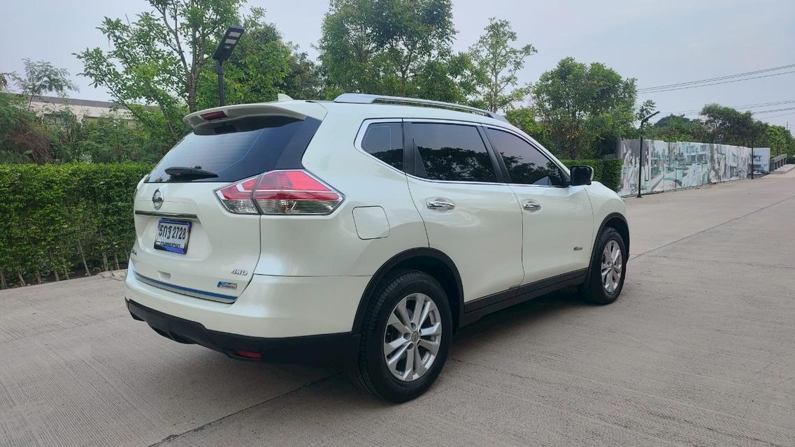 2016 Nissan X-Trail 2.0 (ปี 14-20) V Hybrid 4WD SUV   10
