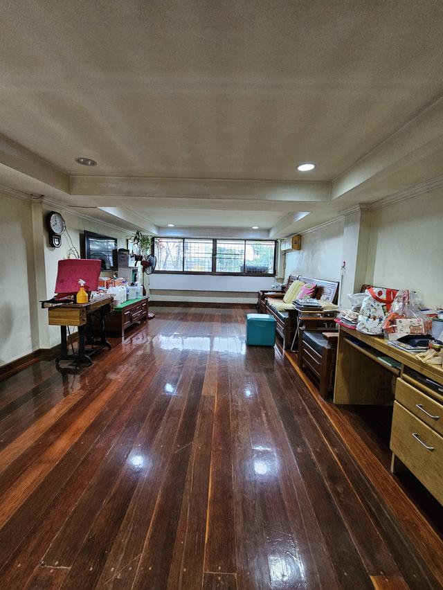 อาคารพาณิชย์ 5 ชั้น ติดถนนปทุม-รังสิต ทำออฟฟิสได้ ใกล้สะพานปทุมธานี 6