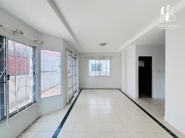 🏡 ขายบ้านเดี่ยว หมู่บ้านศิริวรรณ-ชวนชม (บางกรวย-ไทรน้อย) รหัสทรัพย์: 93174 | บ้านเดี่ยวพื้นที่ใช้สอยคุ้มค่า ราคาต่อรองได้ พร้อมดูแลสินเชื่อฟรี! 5