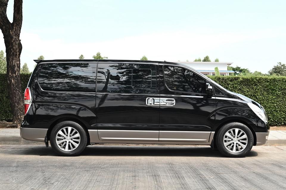 Hyundai GRAND STAREX 2.5 ( 2012 ) VIP Wagon รูปที่ 4
