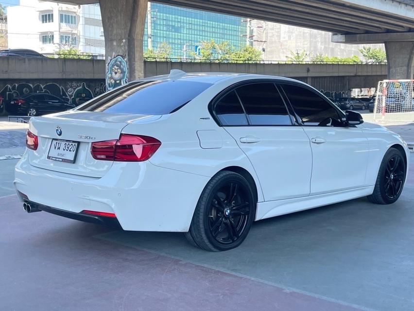 BMW 330e M-Sport Limousine LCI ปี 2019 รหัส WMT3920 6