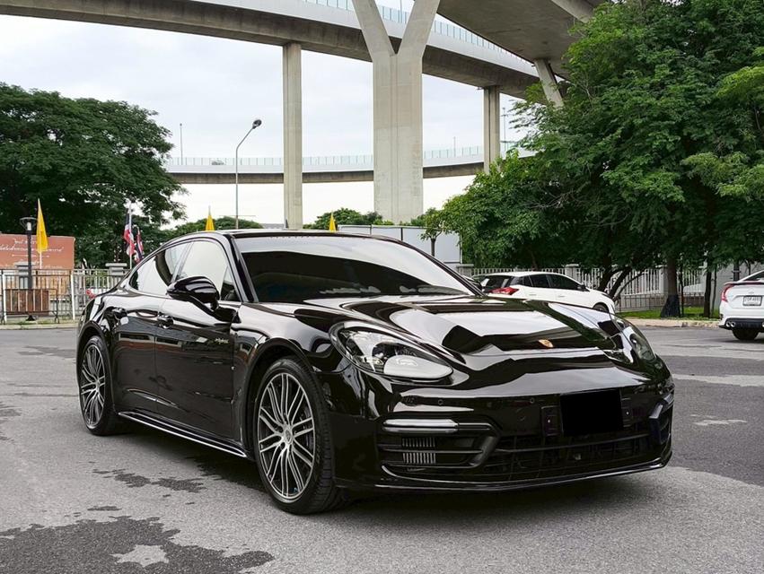 รถเข้าใหม่! PORSCHE Panamera 4 E-Hybrid MY2018 สีดำ 3