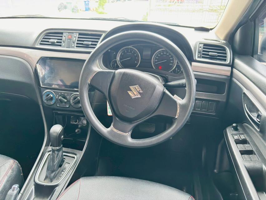 Suzuki Ciaz ตัว GL ปี2023 เครื่องยนต์เบนซิน AUTO  ไมล์แท้ 100%คะวิ่งมาน้อยมากๆคะ15,xxxกว่ากิโลคะ  5