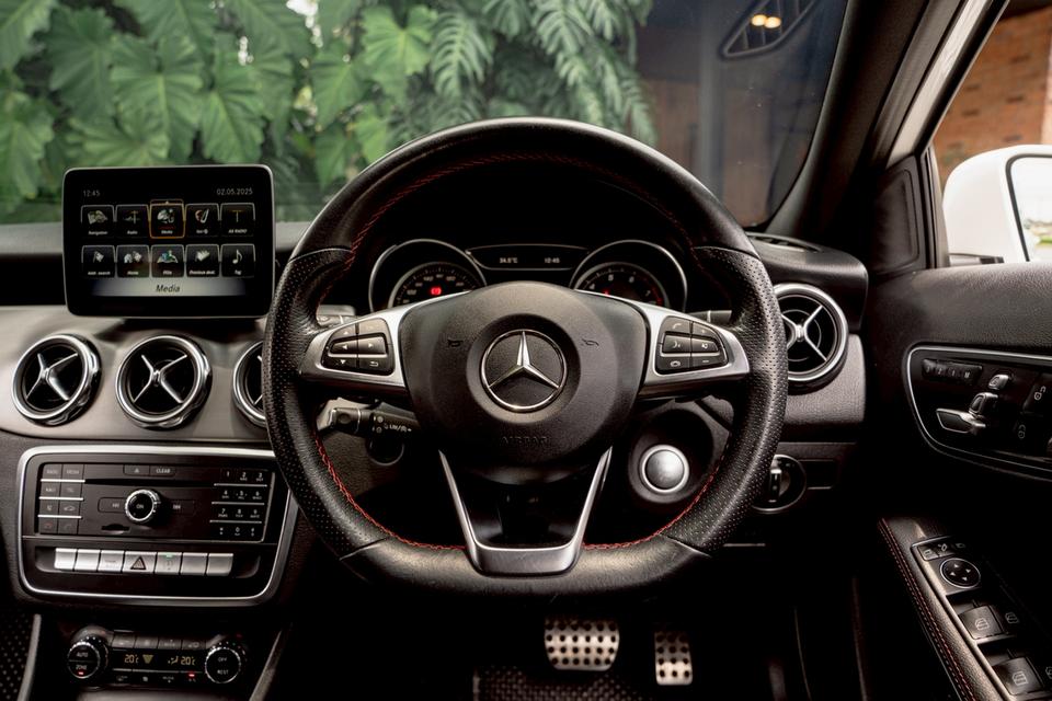 Mercedes-Benz GLA250 AMG Dynamic ปี 2019