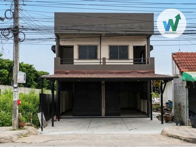 ให้เช่าอาคารพาณิชย์แฝดตีทะลุ รีโนเวทใหม่หมดจด ระบบไฟพร้อมรับเทรนด์รถไฟฟ้า 1