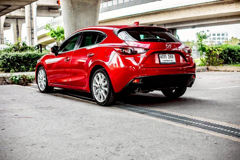 Mazda3 Skyactiv 2.0S ปี 2015 สีแดง 9