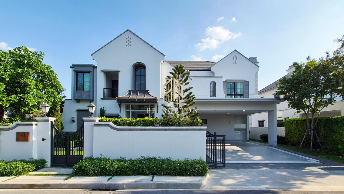 Luxury House For Sale or Rent Nantawan Rama 9 New Krungthep Kreetha 2