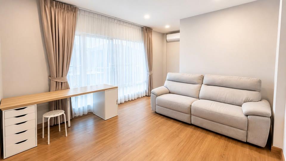 MHR279 บ้านสวยแต่งครบพร้อมอยู่! ปล่อยเช่าบ้านเดี่ยว Centro พหลฯ-วิภาวดี 2 มี 4 นอน 4 น้ำ อ่างอาบน้ำ ใกล้ ม.กรุงเทพ & ม.ธรรมศาสตร์ 2
