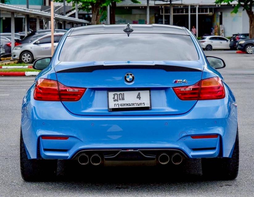 รหัสรถ PR4 BMW F82 M4 Coupe Yas Marina Blue ปี 2015 5
