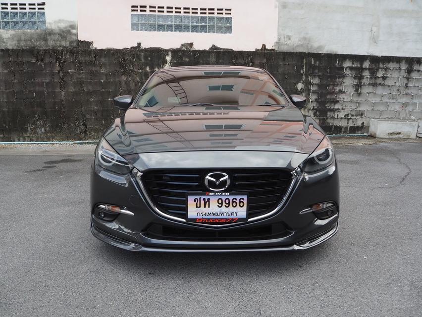MAZDA MAZDA3 2.0 S ปี 2019 3