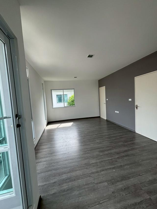 🏘️ขายบ้านแฝด  หมู่บ้านInizio 3 ปิ่นเกล้า-วงแหวน บ้านมุม สภาพดีเยี่ยม 3