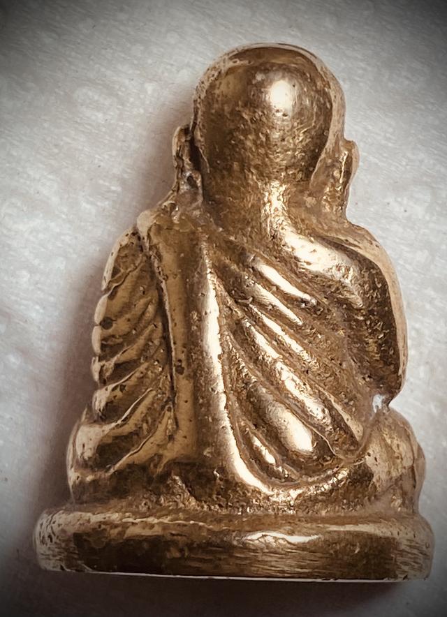 รูปหล่อโบราณ หลวงพ่อเงิน รูปที่ 2