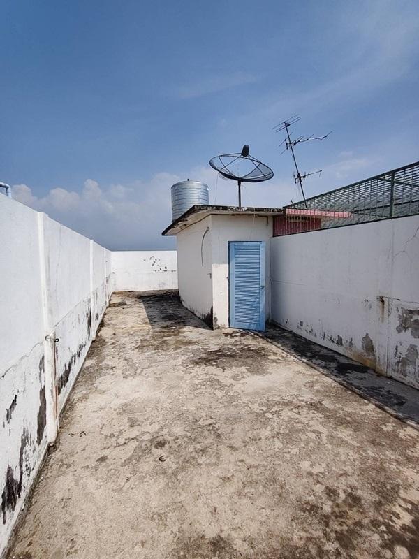 ขายอาคารพาณิชย์ ปากซอยประชาอุทิศ 127 ใกล้บิ๊กซี ติดถนนใหญ่ ทำเลศักยภาพสูง โทร 063-365-9464 6