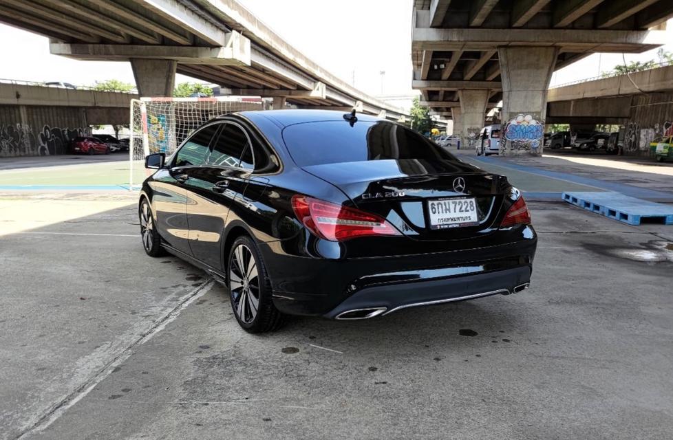 Mercedes Benz CLA 200 W117 ปี 2017 3