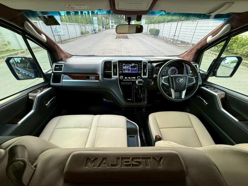 รหัสรถ PBG9999 Toyota Majesty 2.8 Premium 6AT ปี 2020 รูปที่ 8