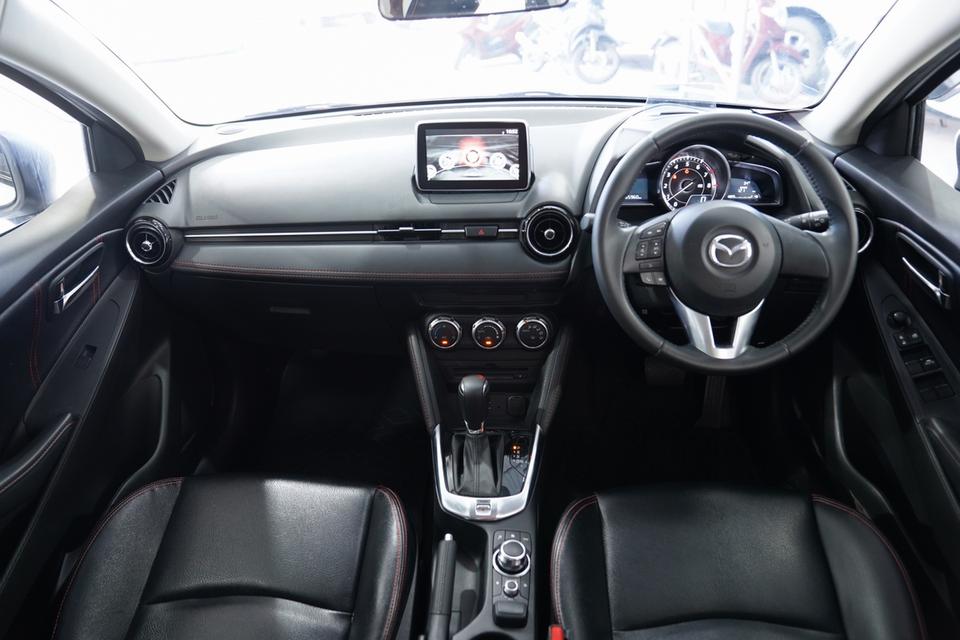 MAZDA 2 1.3 HIGH CONNECT AT ปี 2016 สีีขาว 11