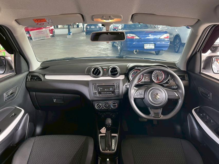 ปี 2018 SUZUKI SWIFT 1.2 GLรถสวย วิ่งน้อย ไมล์ 64,915 กิโลเท่านั้น รถมือเดียว คู่มือบุ๊คเซอร์วิสครบ  8