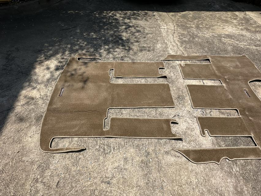 พรมรถตู้ Hyundai starex รูปย่อยที่ 3