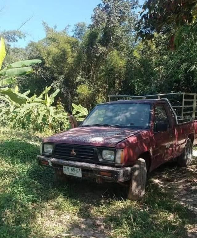 ขาย MITSUBISHI L200 CYCLONE ปี 2000 เล่มครบพร้อมโอน 4