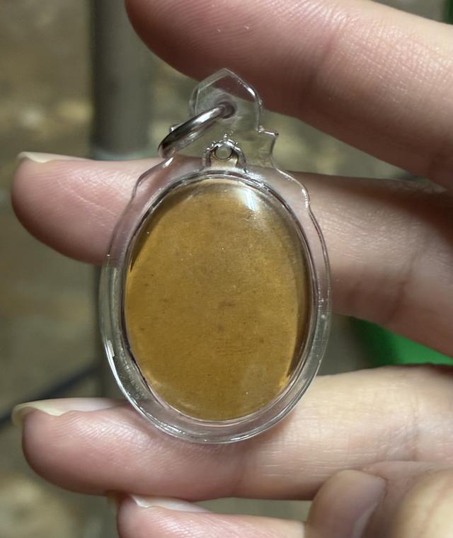 หลวงพ่อคูณรุ่นแรกประกันแท้สภาพน่ารัก ปี12 รูปที่ 2