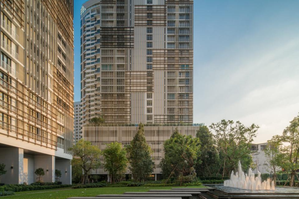 Park Origin Phrom Phong., High floor unit. 55.3 sqm. 9
