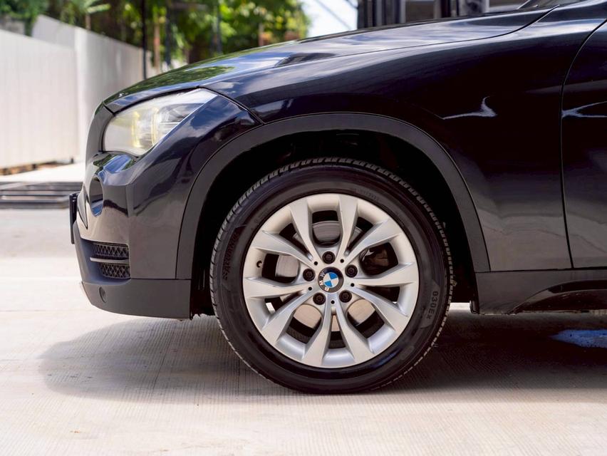 BMW X1 sDrive 18i Sport ปีจด 2015 3