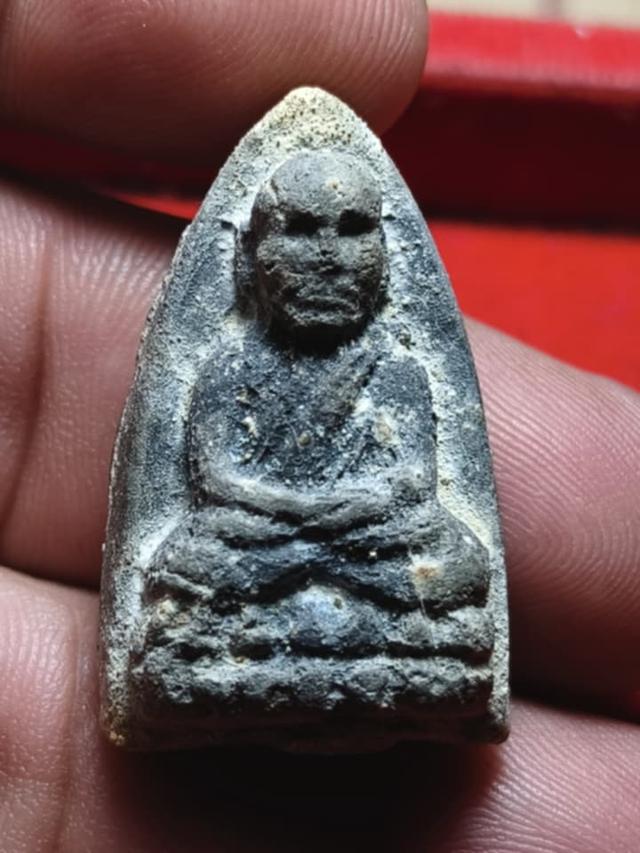 พระหลวงปู่ทวดปี2497 องค์สวย ดารา